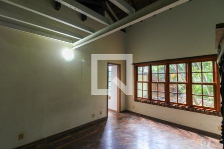 Casa à venda com 280m², 6 quartos e 6 vagasCasa 2 - Suíte