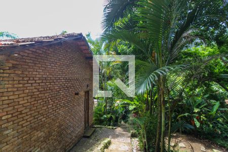 Casa à venda com 280m², 6 quartos e 6 vagasCasa 2 - Área externa