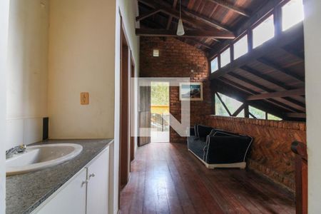 Casa à venda com 280m², 6 quartos e 6 vagasCasa 2 - Hall Íntimo