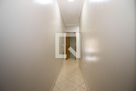 Casa para alugar com 183m², 3 quartos e 2 vagasCorredor