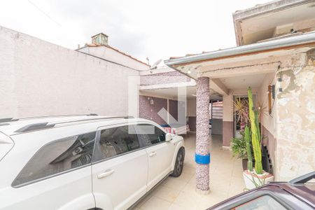 Casa à venda com 265m², 2 quartos e 3 vagas Casa à venda com 265m², 2 quartos e 3 vagasGaragem