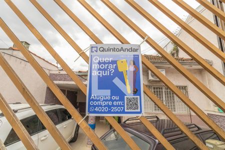 Casa à venda com 265m², 2 quartos e 3 vagas Casa à venda com 265m², 2 quartos e 3 vagasPlaquinha