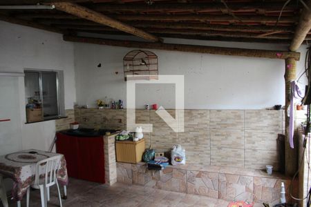 Casa à venda com 130m², 2 quartos e 1 vagaÁrea de Serviço