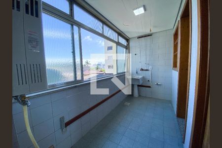 Apartamento para alugar com 126m², 4 quartos e 1 vagaÁrea de Serviço