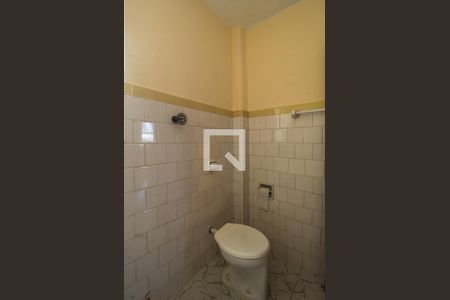 Apartamento à venda com 70m², 2 quartos e sem vagaBanheiro