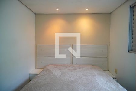 Quarto 1 de apartamento à venda com 2 quartos, 48m² em Pinheiro, São Leopoldo