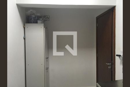 Apartamento à venda com 122m², 3 quartos e 1 vaga Apartamento à venda com 122m², 3 quartos e 1 vagaQuarto de Serviço