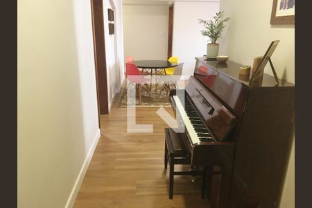 Apartamento à venda com 122m², 3 quartos e 1 vaga Apartamento à venda com 122m², 3 quartos e 1 vagaCorredor