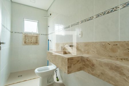 Casa à venda com 120m², 2 quartos e 2 vagasBanheiro Social