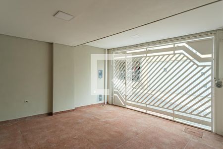 Casa à venda com 120m², 2 quartos e 2 vagasGaragem