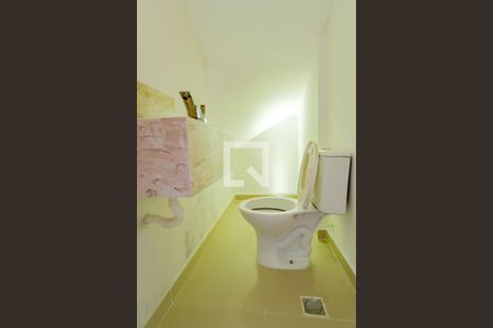 Lavabo de casa à venda com 2 quartos, 120m² em Vila Carrao, São Paulo