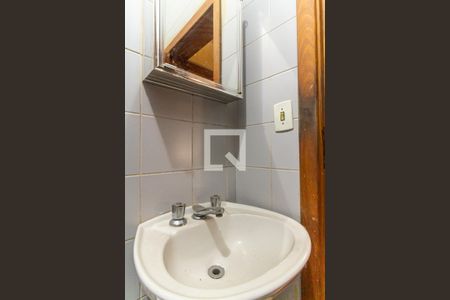 Apartamento à venda com 120m², 3 quartos e sem vagaBanheiro 2 - Pia