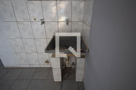 Casa para alugar com 40m², 1 quarto e 1 vagaÁrea de Serviço