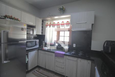 Casa para alugar com 45m², 2 quartos e 2 vagasCozinha