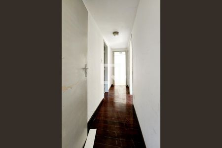 Corredor de apartamento para alugar com 3 quartos, 115m² em Brotas, Salvador