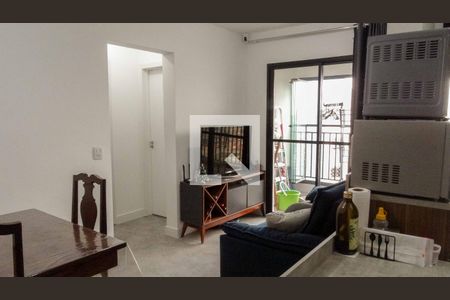 Sala de apartamento à venda com 2 quartos, 55m² em São Pedro, Osasco