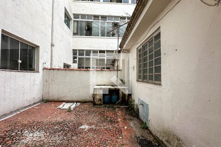 Apartamento à venda com 120m², 3 quartos e sem vaga Apartamento à venda com 120m², 3 quartos e sem vagaQuintal