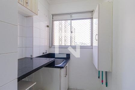 Apartamento para alugar com 57m², 3 quartos e 1 vaga Apartamento para alugar com 57m², 3 quartos e 1 vagaCozinha e área de serviço