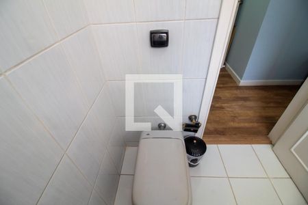 Casa à venda com 350m², 4 quartos e 4 vagas Casa à venda com 350m², 4 quartos e 4 vagasBanheiro da Suíte 1