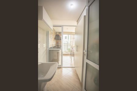 Apartamento à venda com 70m², 2 quartos e 1 vagaÁrea de Serviço