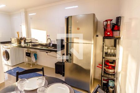 Apartamento para alugar com 75m², 2 quartos e 1 vaga Apartamento para alugar com 75m², 2 quartos e 1 vagaCozinha e Área de Serviço