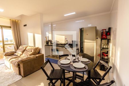 Sala de apartamento para alugar com 2 quartos, 75m² em Boqueirão, Praia Grande