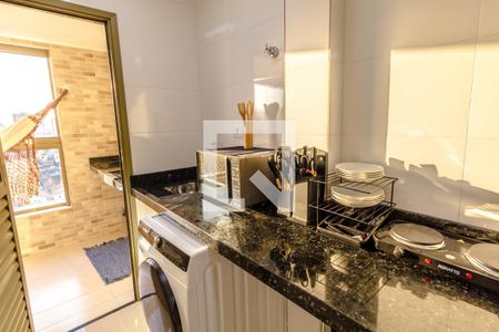 Apartamento para alugar com 75m², 2 quartos e 1 vaga Apartamento para alugar com 75m², 2 quartos e 1 vagaCozinha e Área de Serviço