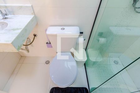 Apartamento para alugar com 75m², 2 quartos e 1 vaga Apartamento para alugar com 75m², 2 quartos e 1 vagaBanheiro da Suíte