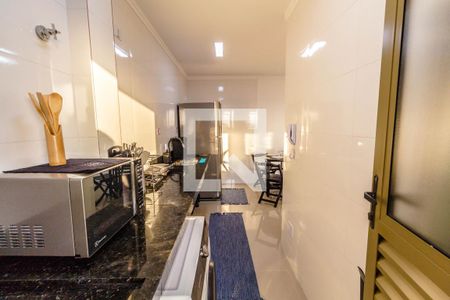 Apartamento para alugar com 75m², 2 quartos e 1 vaga Apartamento para alugar com 75m², 2 quartos e 1 vagaCozinha e Área de Serviço
