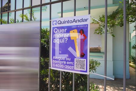 Casa para alugar com 270m², 7 quartos e 6 vagasPlaquinha