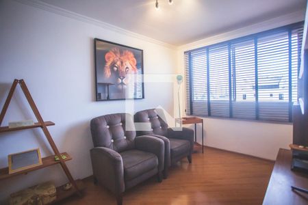 Sala de Estar de apartamento para alugar com 2 quartos, 70m² em Chácara Inglesa, São Paulo