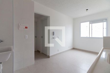 Sala/Cozinha de apartamento para alugar com 2 quartos, 70m² em Fazenda Aricanduva, São Paulo