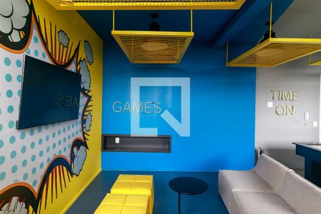 Apartamento para alugar com 38m², 2 quartos e 1 vagaÁrea comum