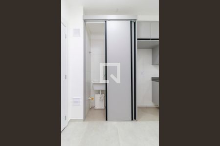 Apartamento para alugar com 38m², 2 quartos e 1 vagaÁrea de Serviço