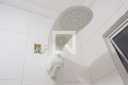 Casa à venda com 121m², 3 quartos e 1 vagaChuveiro