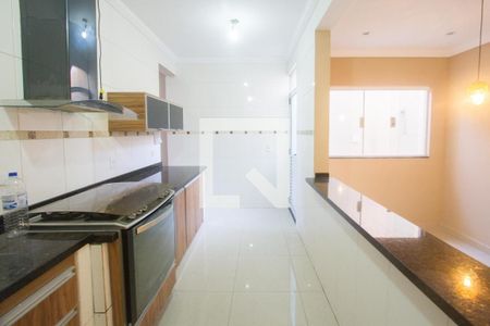 Casa à venda com 121m², 3 quartos e 1 vagaCozinha