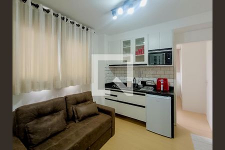 Sala/Cozinha de apartamento para alugar com 1 quarto, 24m² em Barra Funda, São Paulo