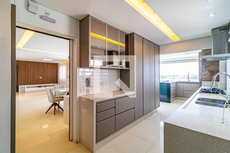 Apartamento para alugar com 171m², 3 quartos e 3 vagasCozinha