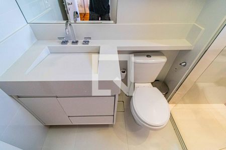 Apartamento para alugar com 171m², 3 quartos e 3 vagasSuite 02 - Banheiro