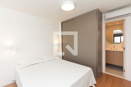 Apartamento à venda com 38m², 1 quarto e 1 vagaSuíte
