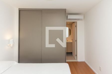 Apartamento à venda com 38m², 1 quarto e 1 vagaSuíte