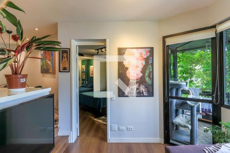 Sala de apartamento para alugar com 1 quarto, 50m² em Cidade Monções, São Paulo