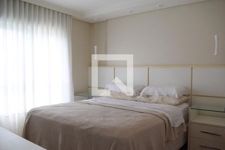 Suíte 1 de apartamento para alugar com 3 quartos, 120m² em Portão, Curitiba