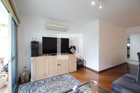 Sala de apartamento à venda com 4 quartos, 145m² em Indianópolis, São Paulo