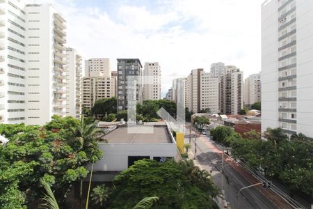 Vista de apartamento à venda com 4 quartos, 145m² em Indianópolis, São Paulo