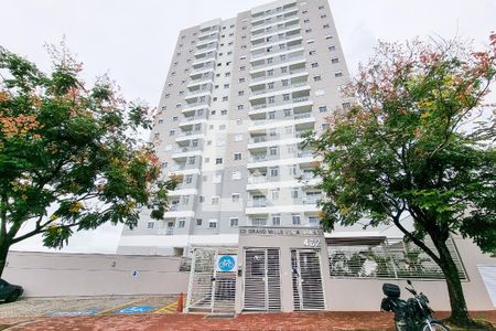 Apartamento para alugar com 60m², 2 quartos e 1 vagaFachada