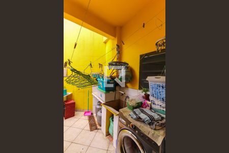 Casa à venda com 80m², 2 quartos e sem vagaÁrea de Serviço