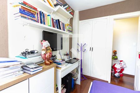 Apartamento à venda com 119m², 3 quartos e 1 vagaQuarto 2