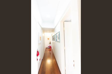 Apartamento à venda com 119m², 3 quartos e 1 vagaCorredor