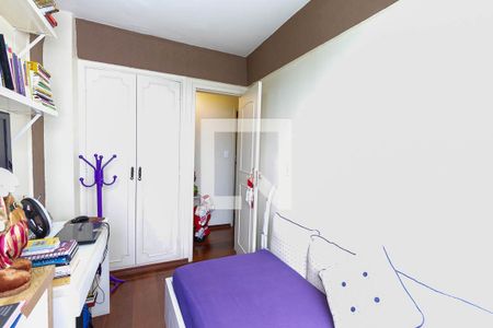 Apartamento à venda com 119m², 3 quartos e 1 vagaQuarto 2